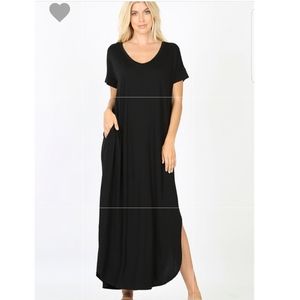 Oversized Maxi Dress with Pockets
